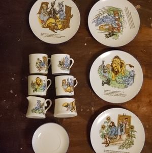 1991 Wizard of Oz Partial Tea Set